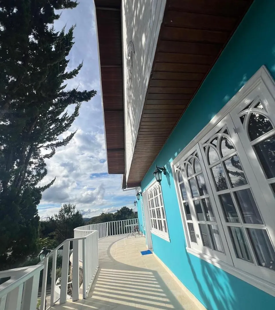 Pousada Blue Village Boutique Campos do Jordao 4*,